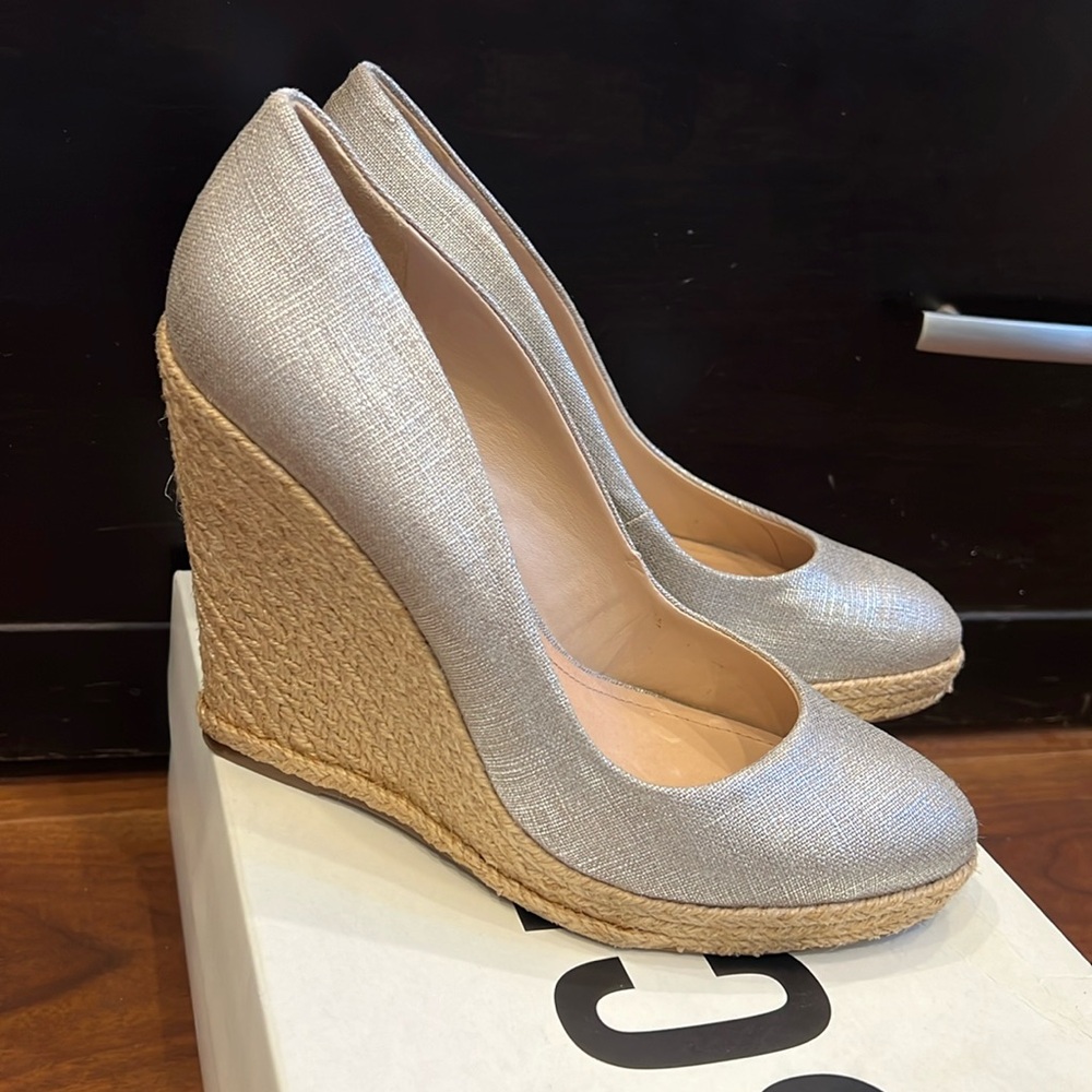 NWT! Schultz wedge linen espadrille, size 8